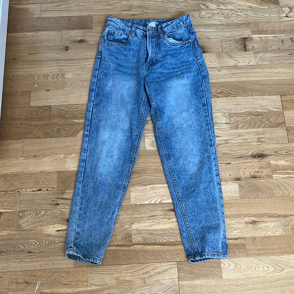 Size 00 blue mom jeans